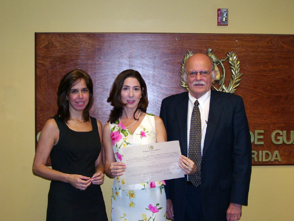 Aileen Josephs, Esq., recibe el cargo de Cónsul Honoraria de Guatemala en Palm Beach, de parte de la Cónsul de Guatemala en Miami, Florida