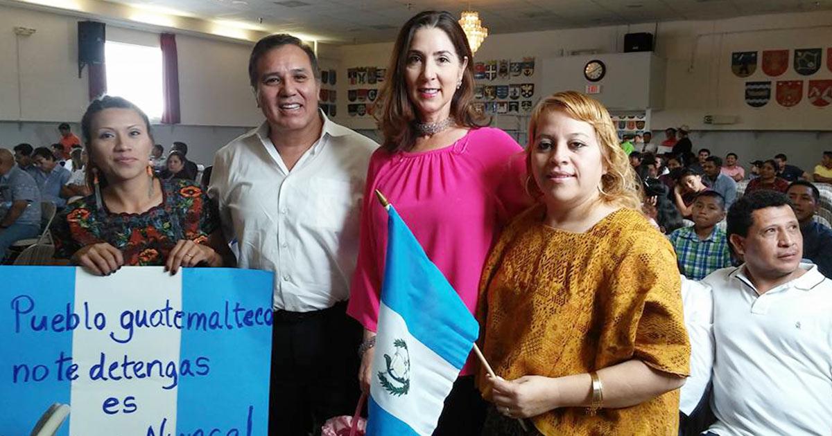 Aileen Josephs, Esq., con el presidente de Guatemala en Palm Beach